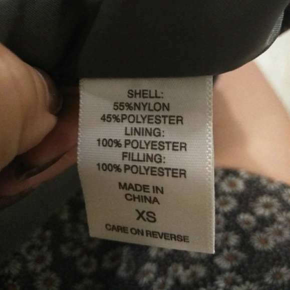 Puffer Vest - Picture 6 of 7